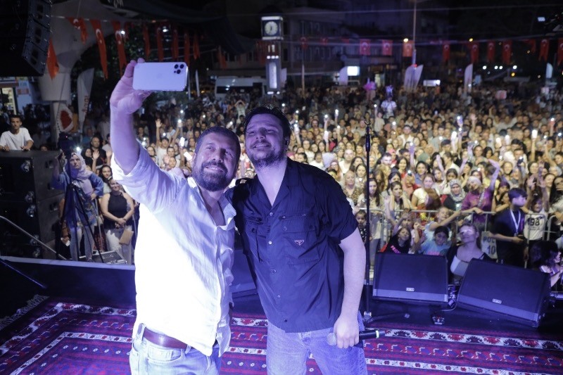 Ekin Uzunlar Laguna Thermal